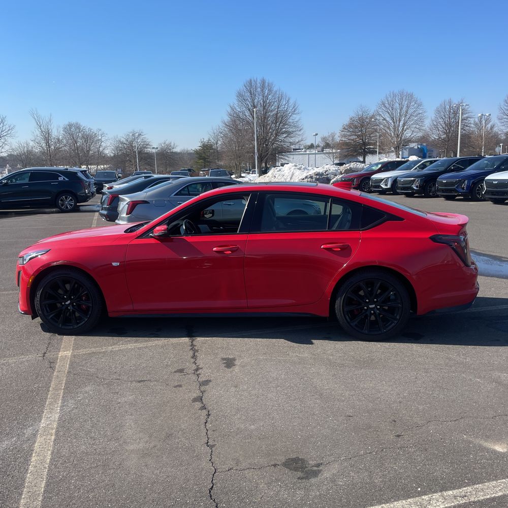 2021 Cadillac CT5 - Image 29