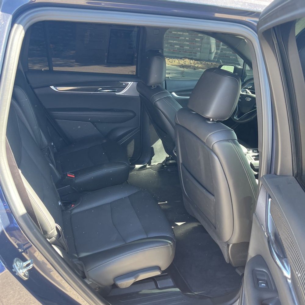 2024 Cadillac XT6 - Image 17