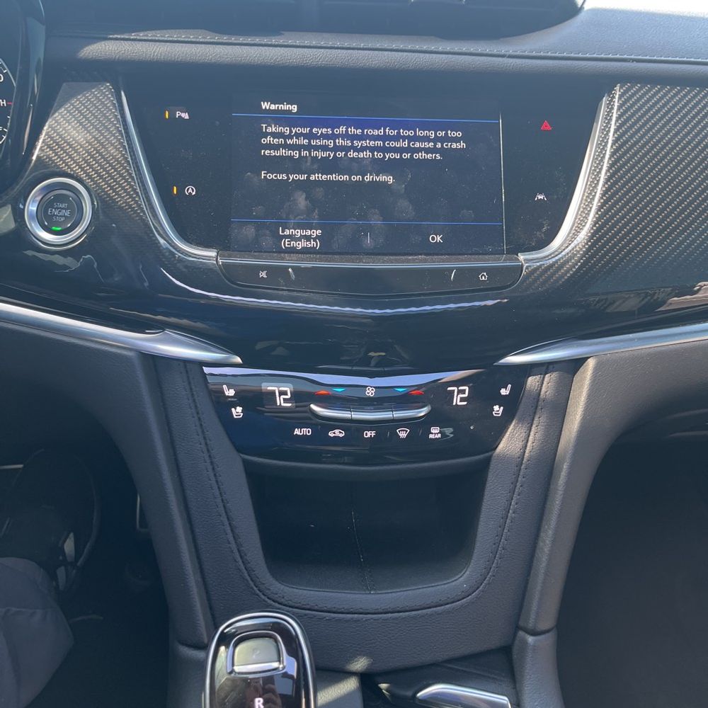 2024 Cadillac XT6 - Image 19