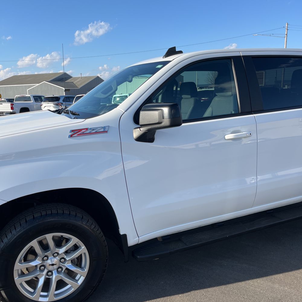 2021 Chevrolet Silverado 1500 - Image 9