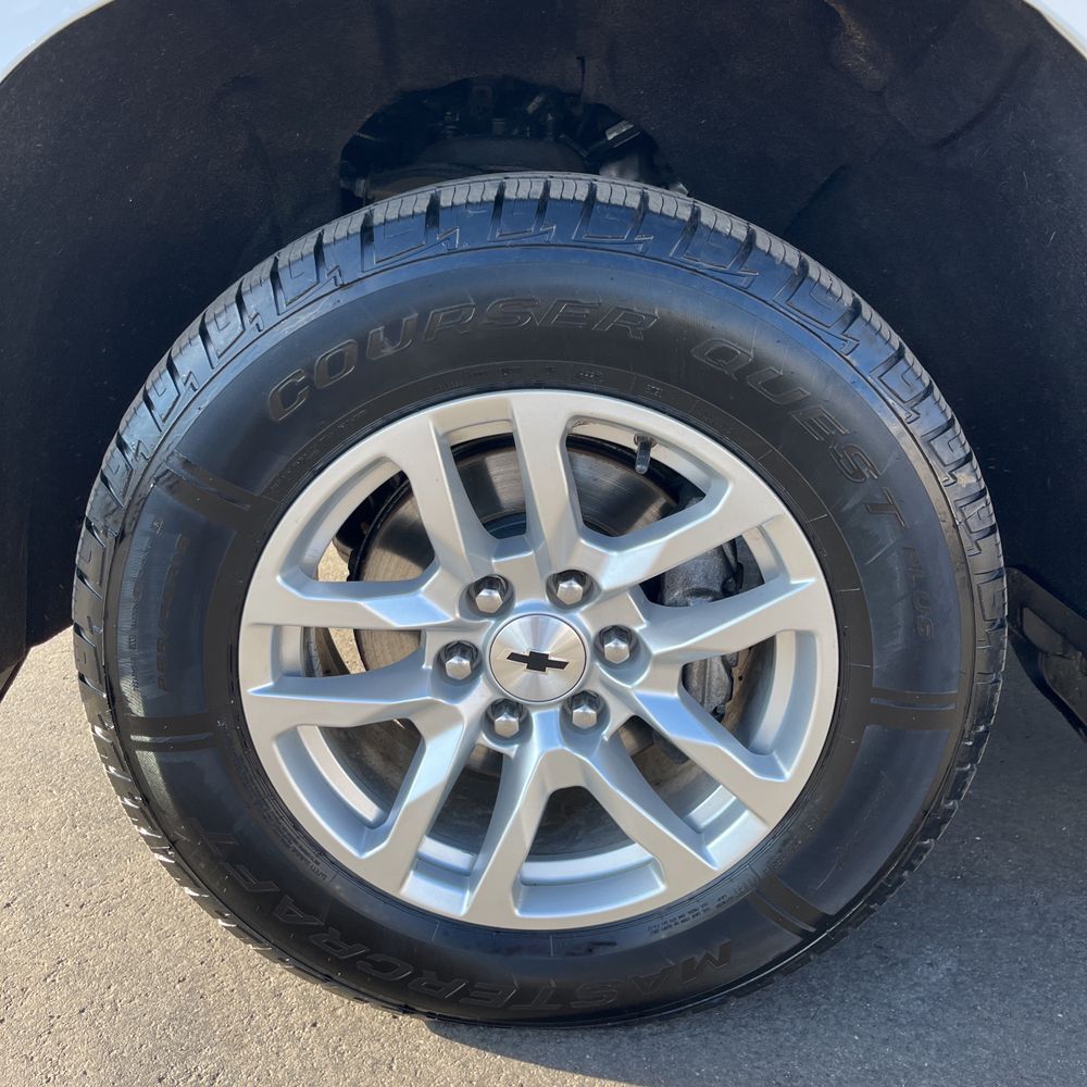 2021 Chevrolet Silverado 1500 - Image 35