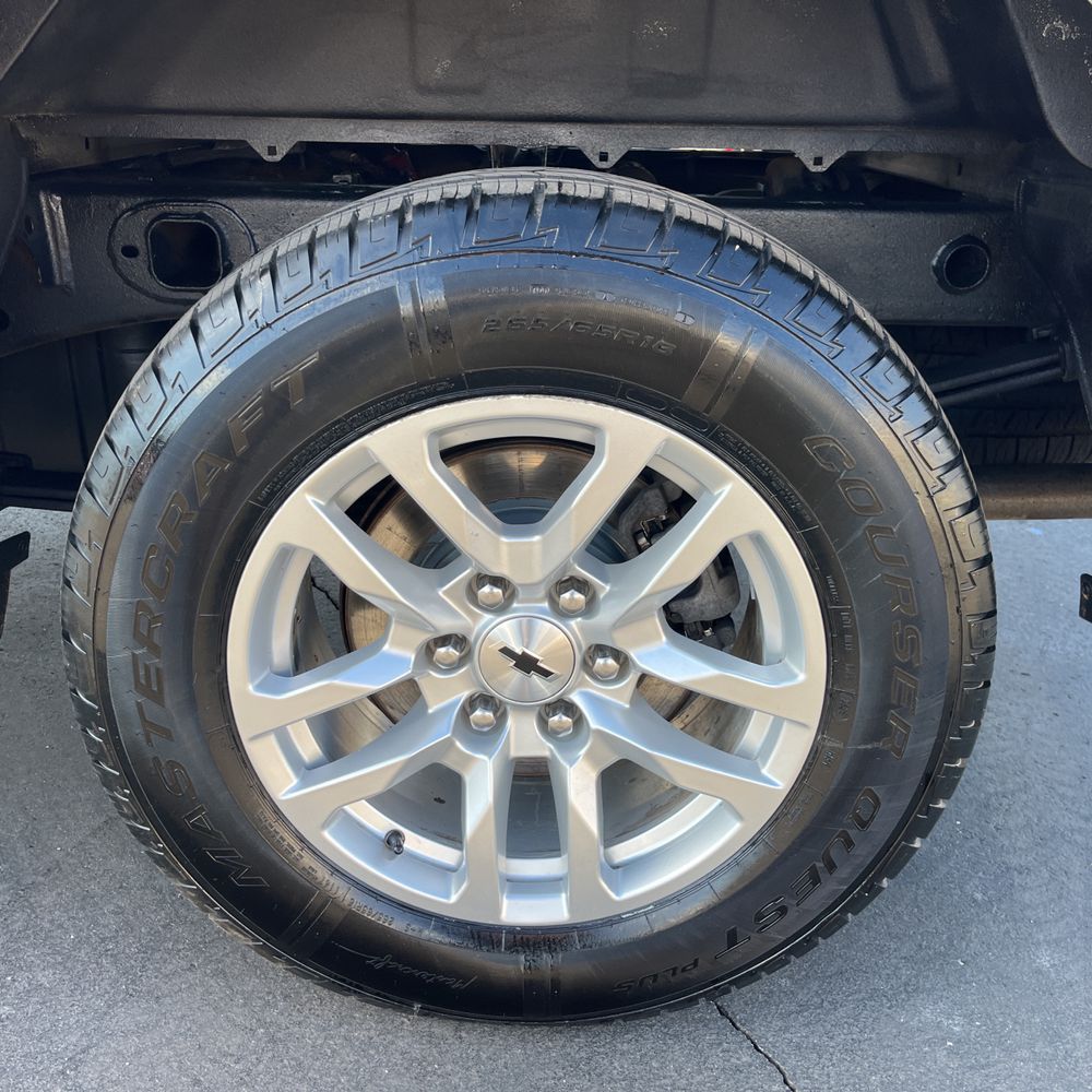 2021 Chevrolet Silverado 1500 - Image 38