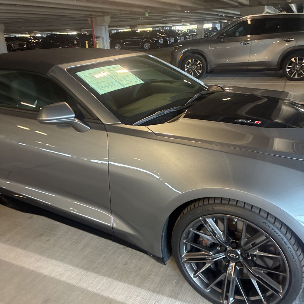 2021 Chevrolet Camaro - Image 7