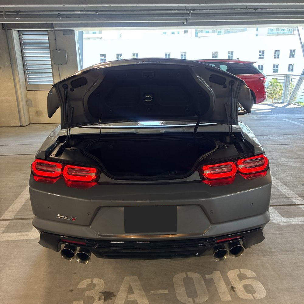 2021 Chevrolet Camaro - Image 25