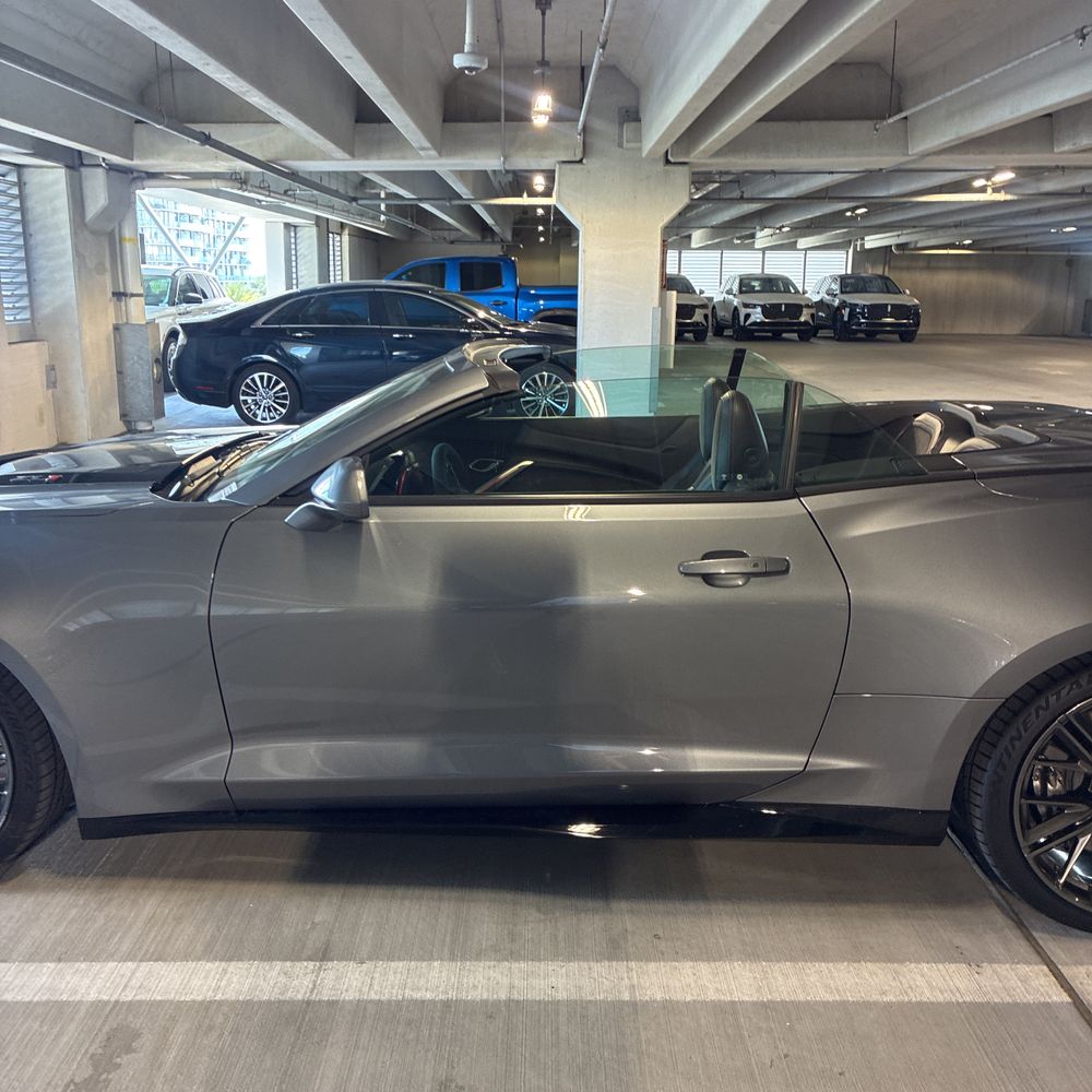 2021 Chevrolet Camaro - Image 40