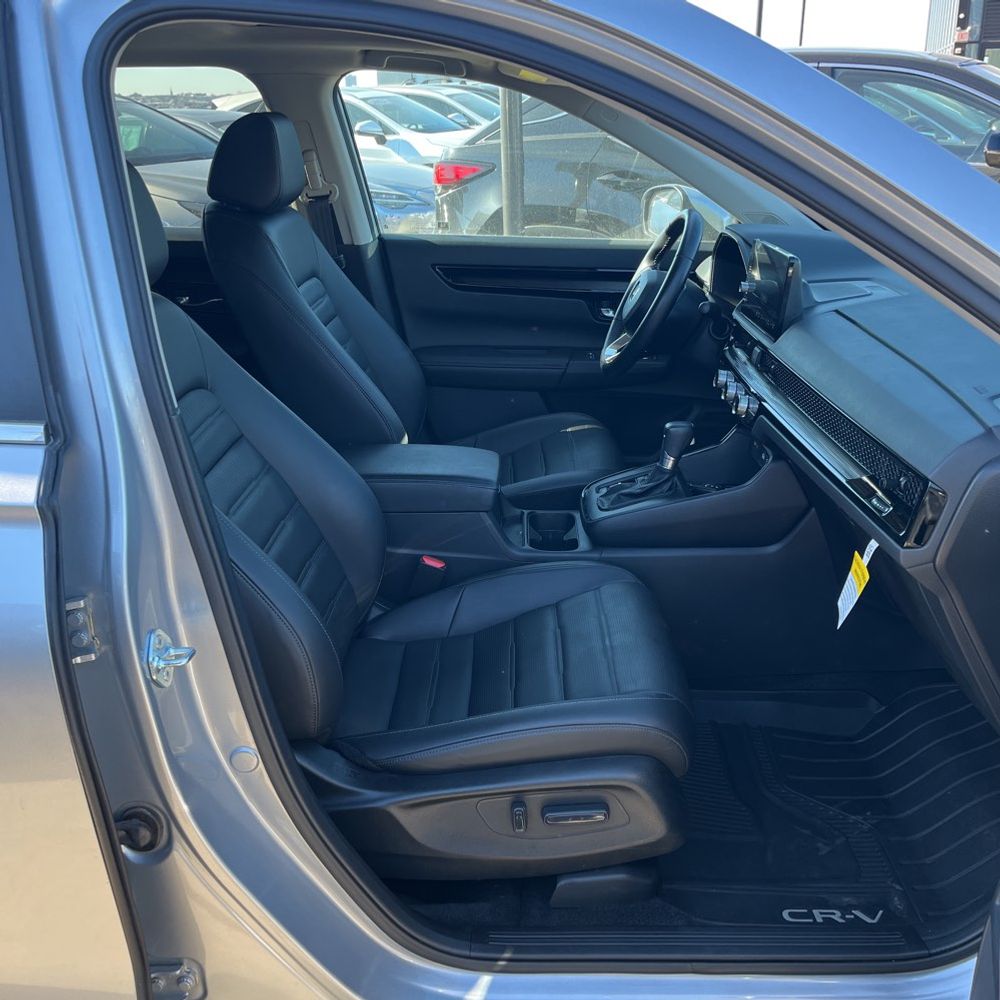 2025 Honda CR-V EX-L - Image 41