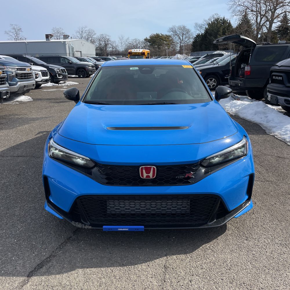 2025 Honda Civic Type R - Image 41