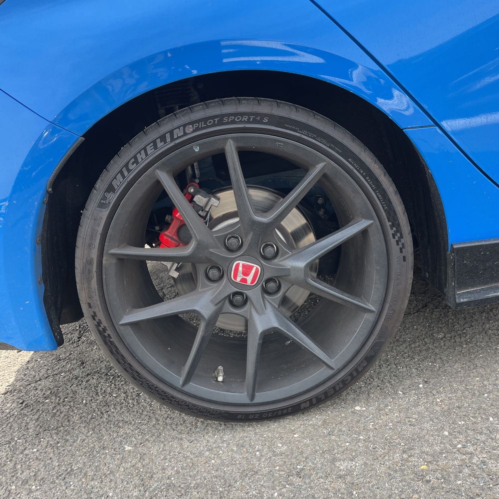 2025 Honda Civic Type R - Image 57