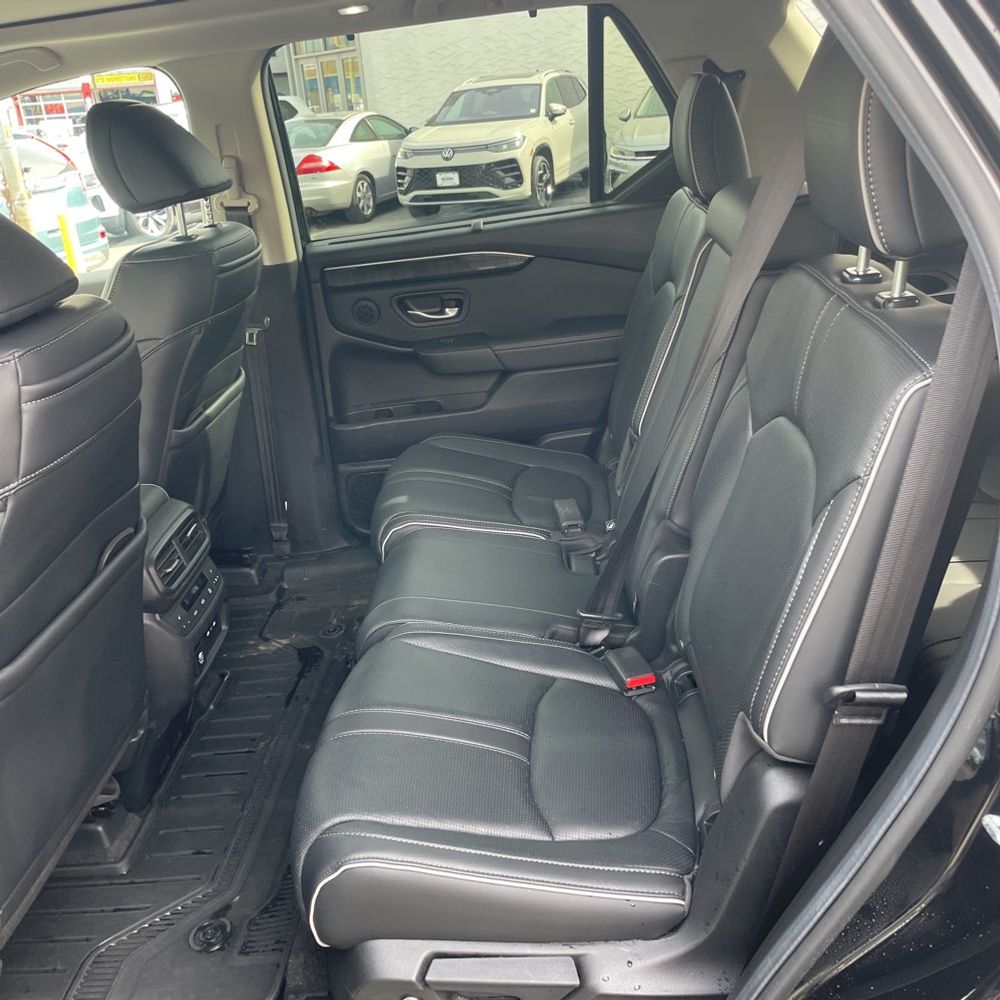 2024 Honda Pilot Elite - Image 10