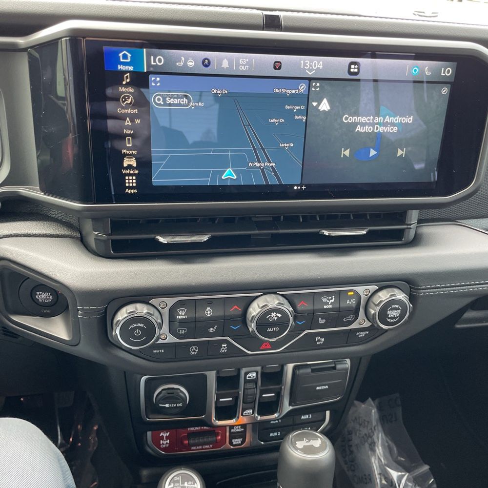 2025 Jeep Wrangler - Image 6