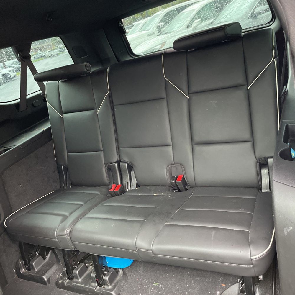 2021 Cadillac Escalade ESV - Image 3