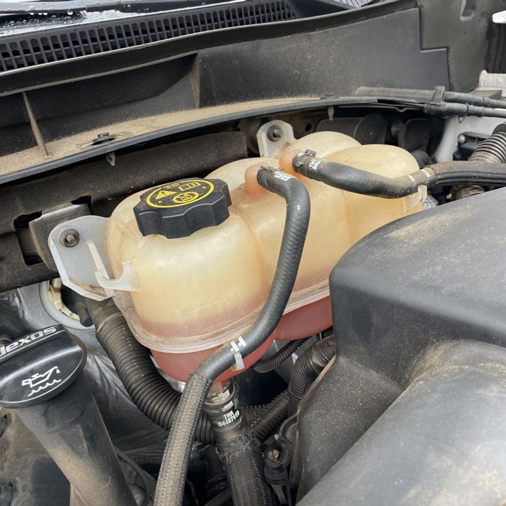 2021 Cadillac Escalade ESV - Image 20