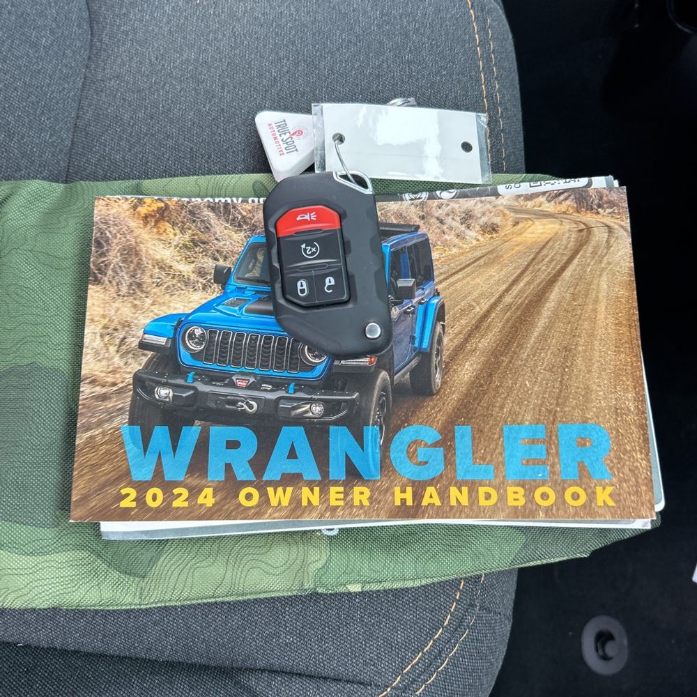 2024 Jeep Wrangler - Image 14