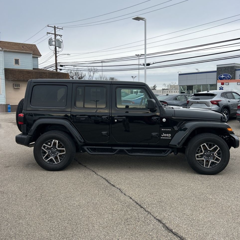 2024 Jeep Wrangler - Image 41