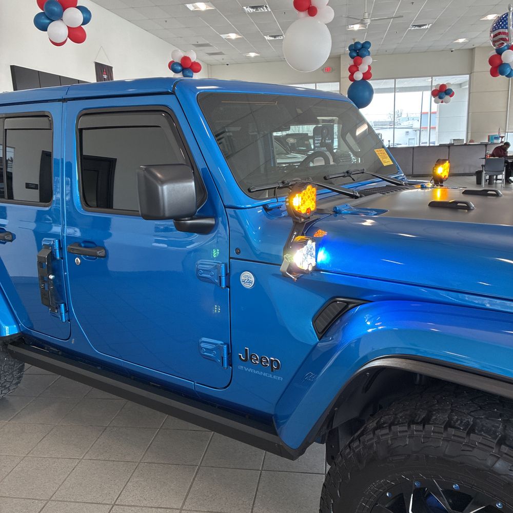 2024 Jeep Wrangler - Image 6