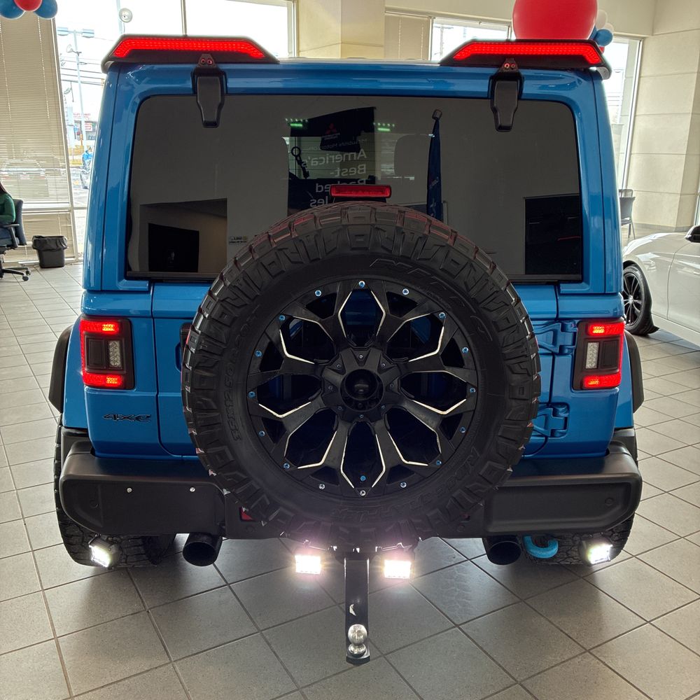 2024 Jeep Wrangler - Image 28