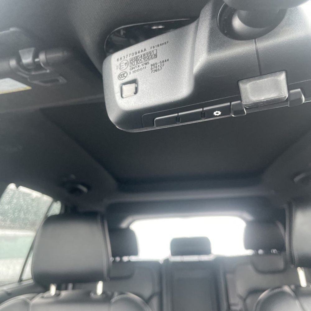 2022 Jeep Grand Cherokee - Image 45