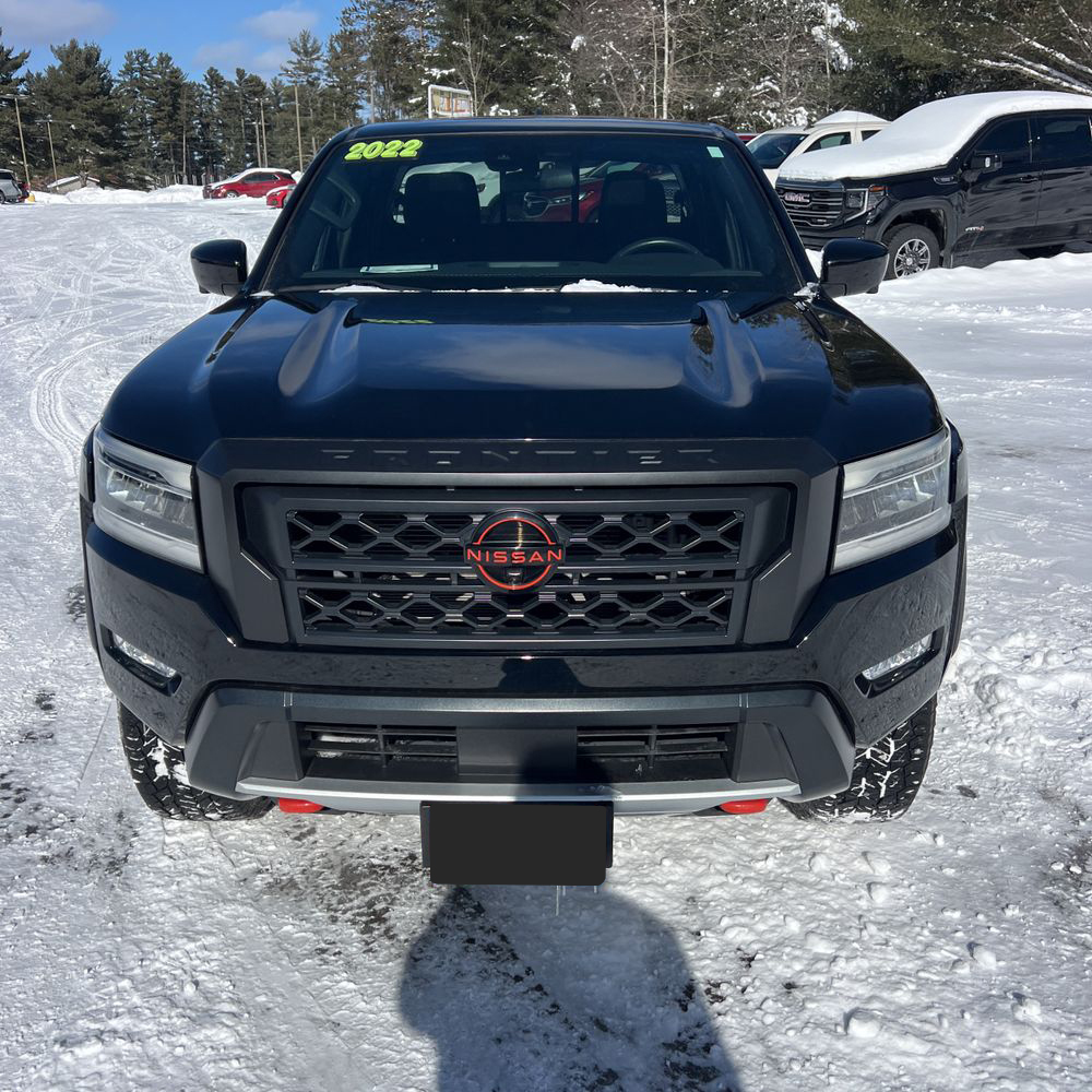 2022 Nissan Frontier - Image 28