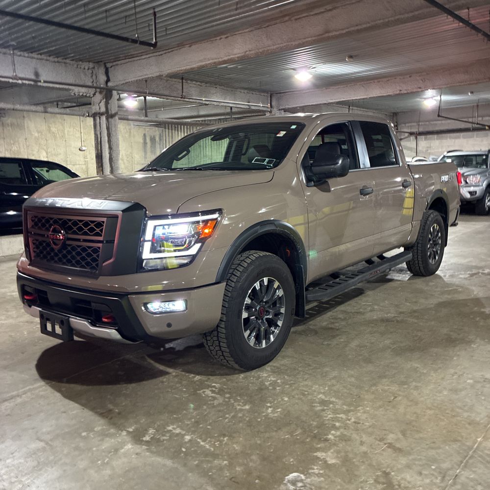 2023 Nissan TITAN