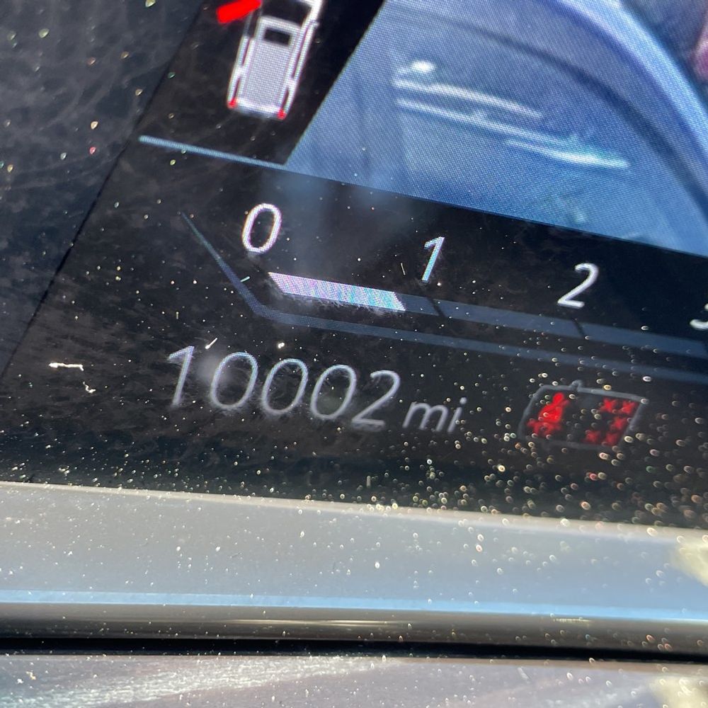 2024 Cadillac Escalade-V ESV - Image 3