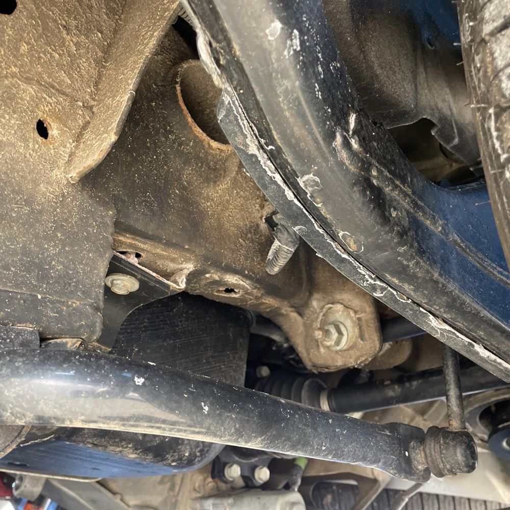 2024 Cadillac Escalade-V ESV - Image 31