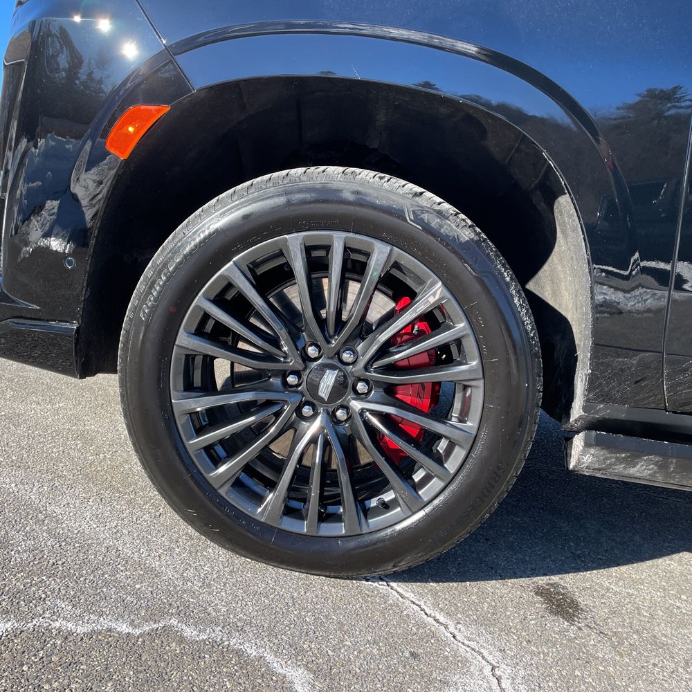 2024 Cadillac Escalade-V ESV - Image 50