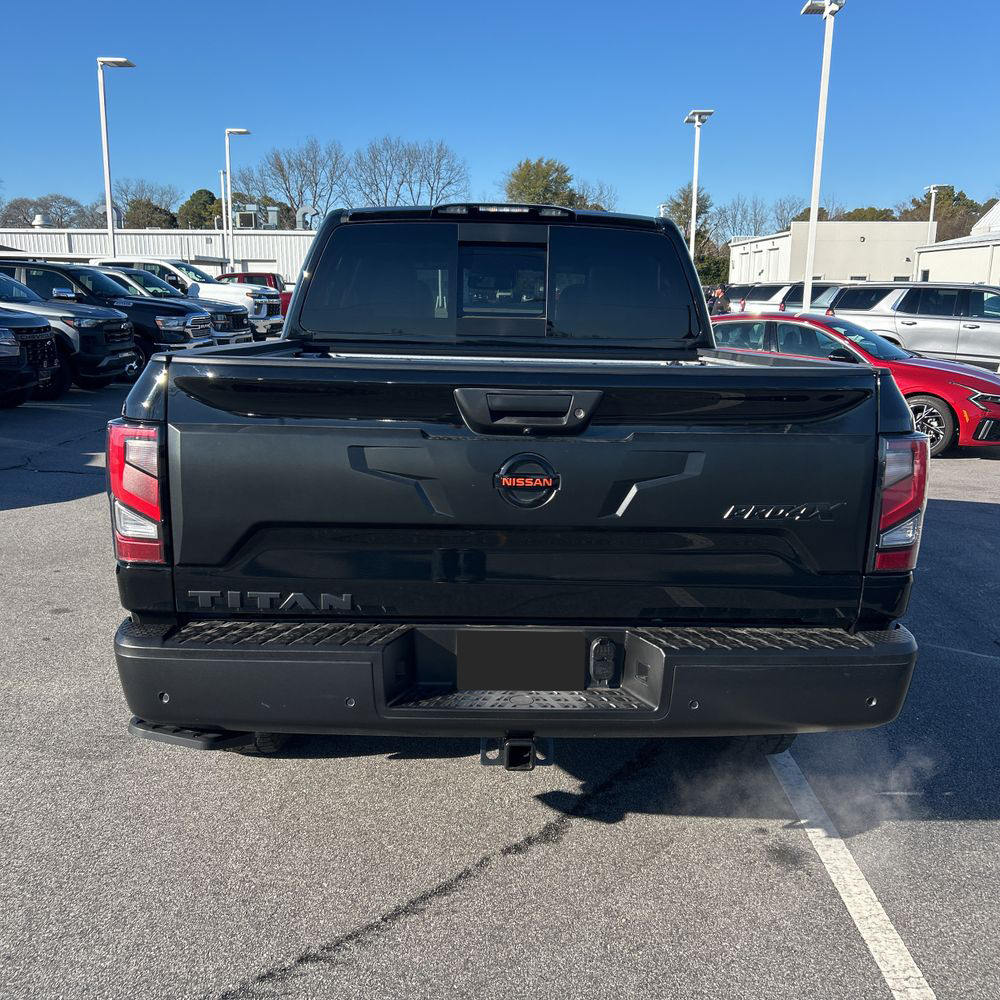 2021 Nissan Titan - Image 27