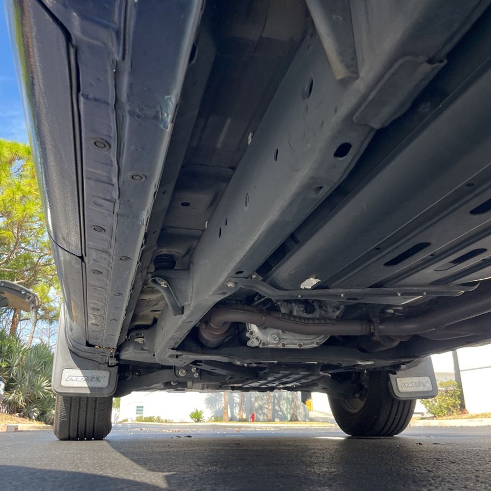 2021 Nissan Titan - Image 19
