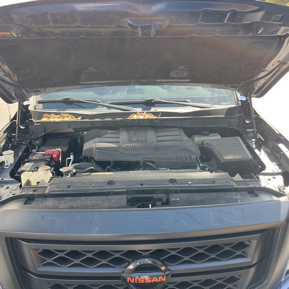 2021 Nissan Titan - Image 22