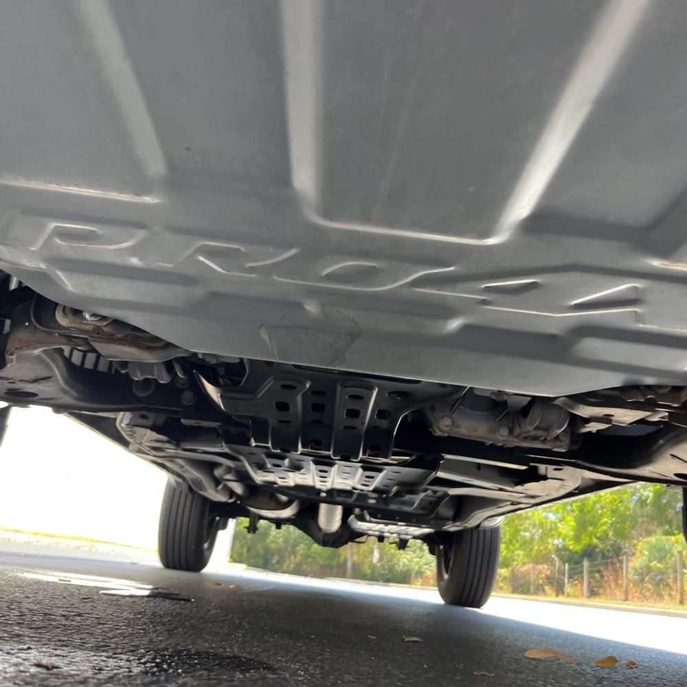2021 Nissan Titan - Image 25