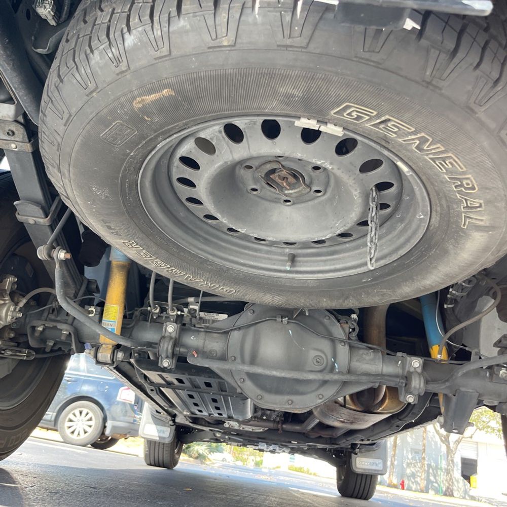 2021 Nissan Titan - Image 57
