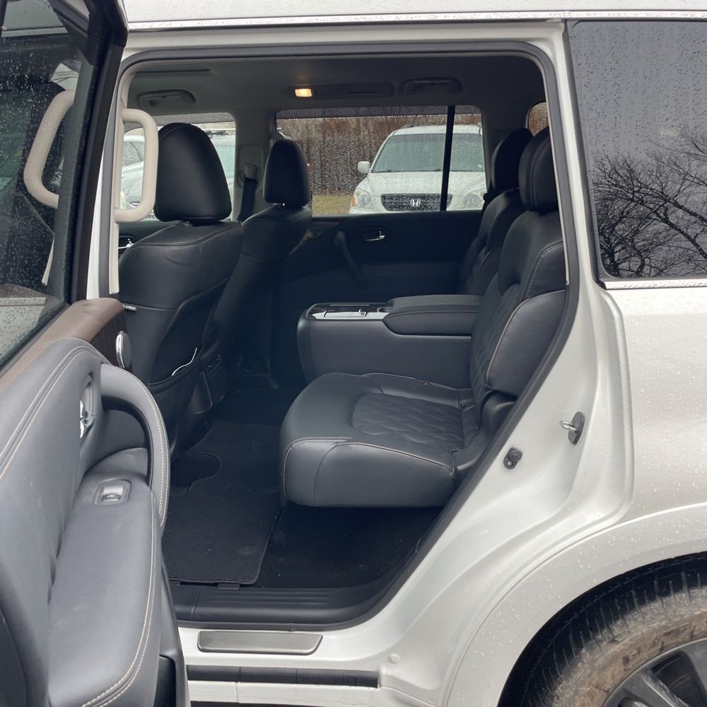 2024 Nissan Armada - Image 13