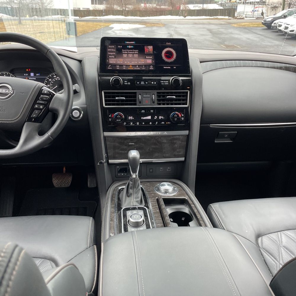 2024 Nissan Armada - Image 18