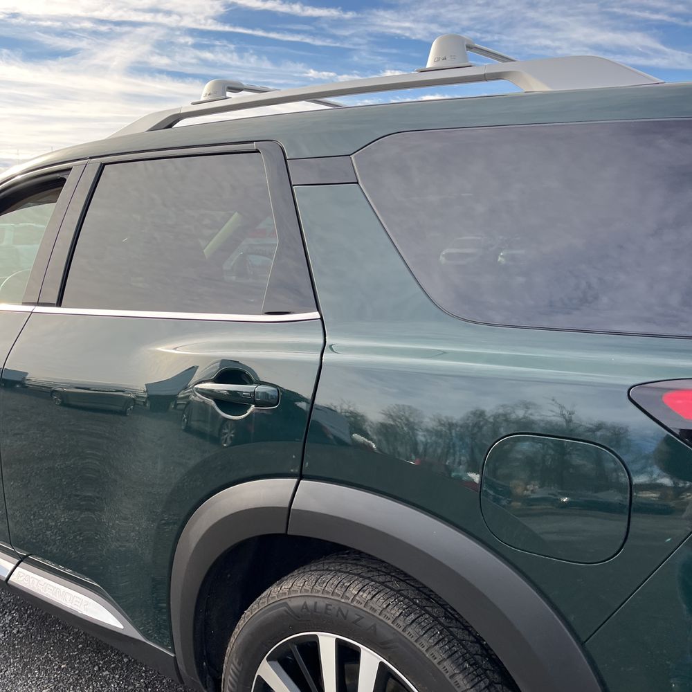 2025 Nissan Pathfinder - Image 6
