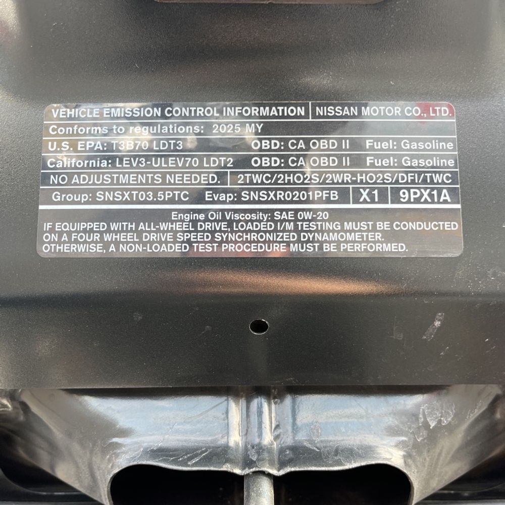 2025 Nissan Pathfinder - Image 18