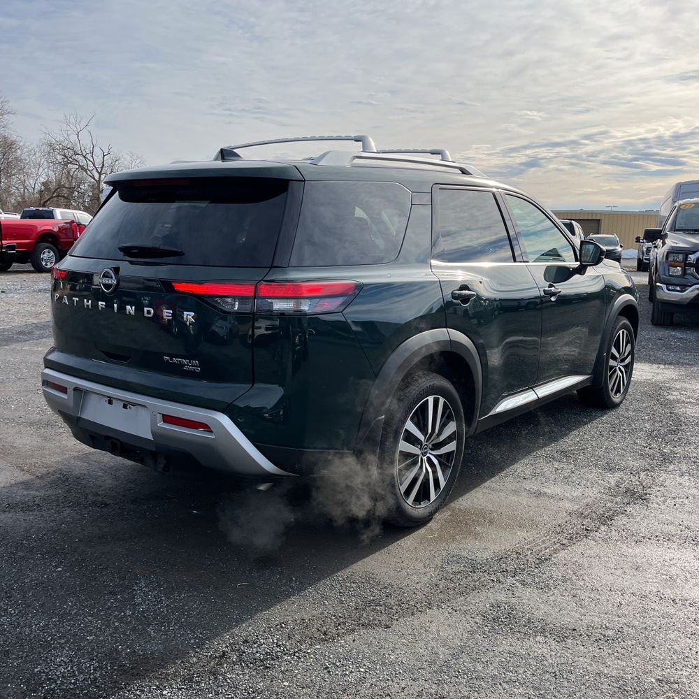 2025 Nissan Pathfinder - Image 26