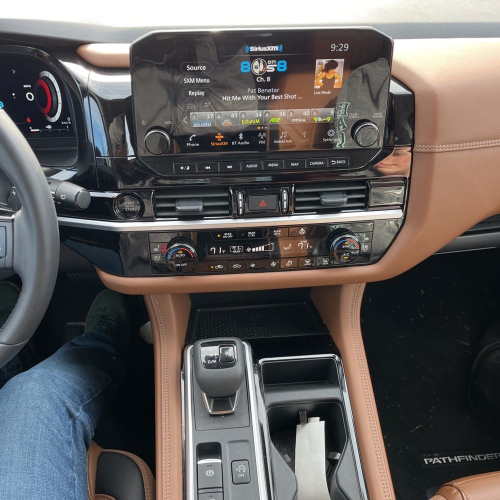 2025 Nissan Pathfinder - Image 51
