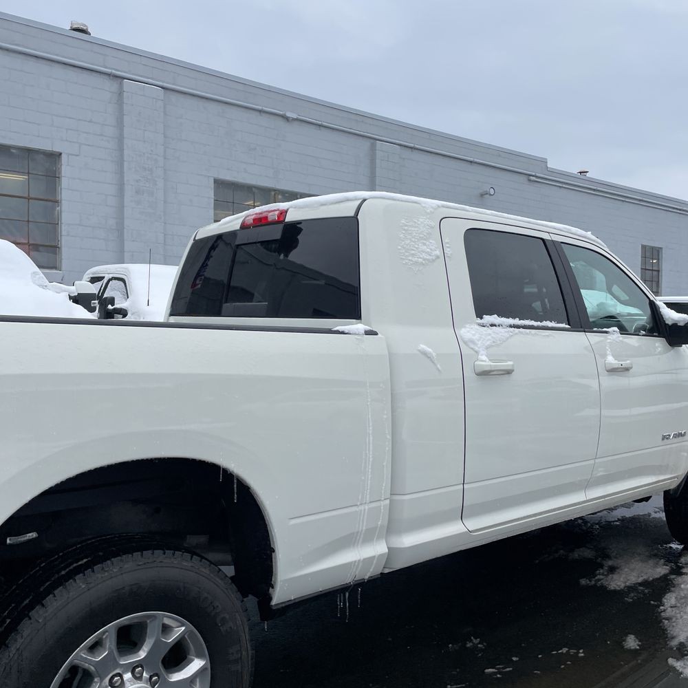 2024 Ram 3500 - Image 19