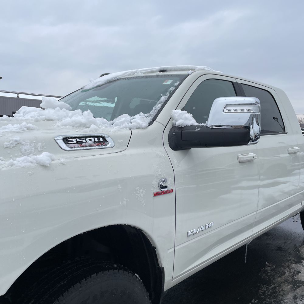 2024 Ram 3500 - Image 24
