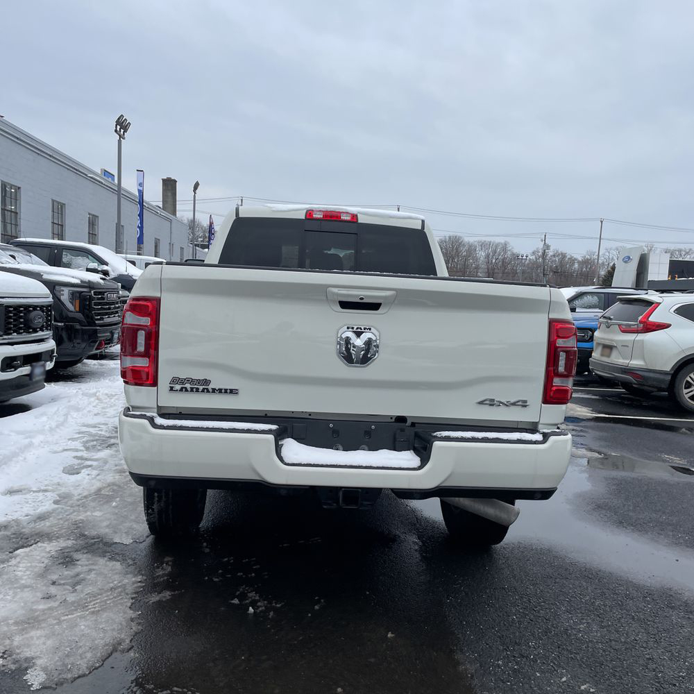2024 Ram 3500 - Image 29