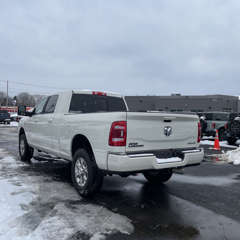 2024 Ram 3500 - Image 30