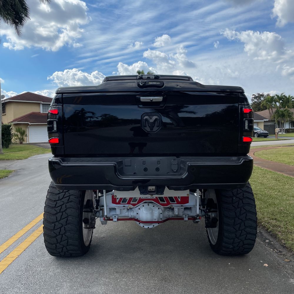 2021 Ram 2500 - Image 18