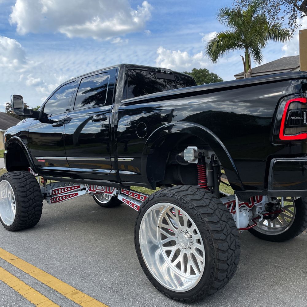 2021 Ram 2500 - Image 33