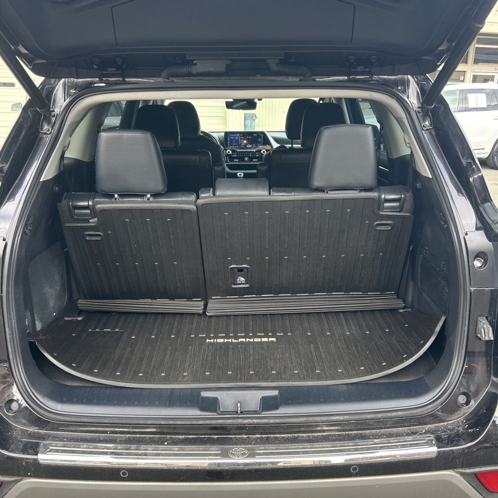 2021 Toyota Highlander Hybrid - Image 27