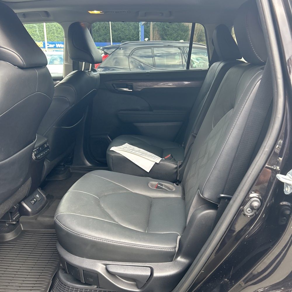 2021 Toyota Highlander Hybrid - Image 33