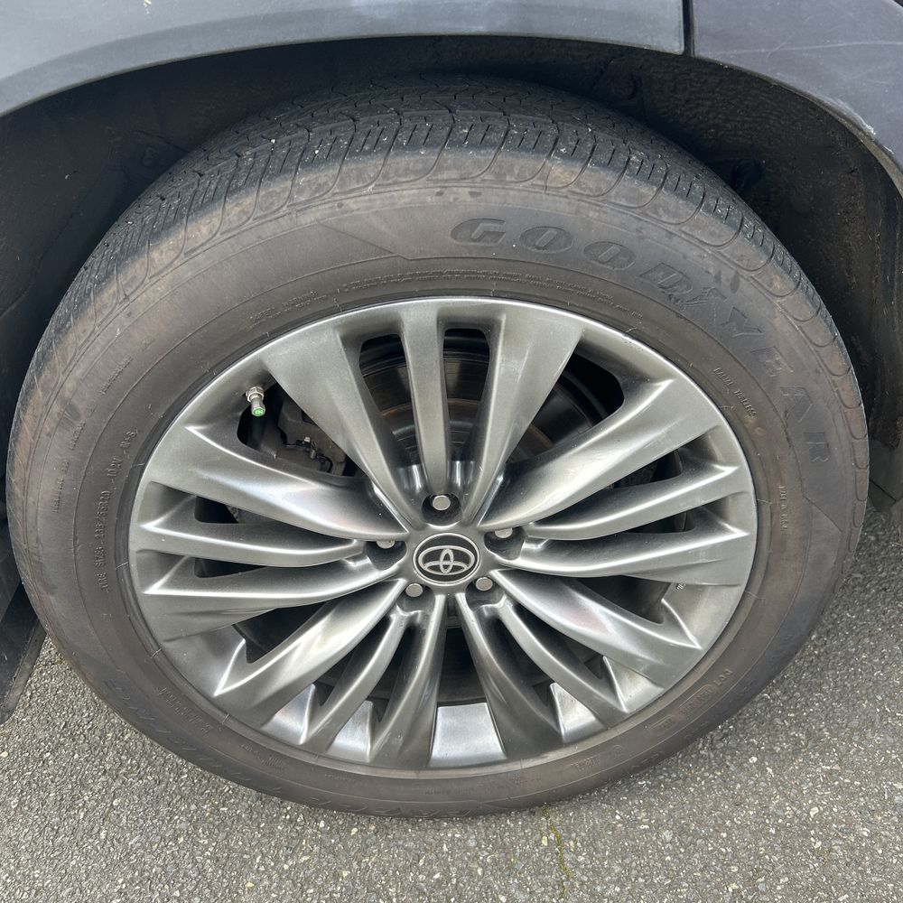 2021 Toyota Highlander Hybrid - Image 47