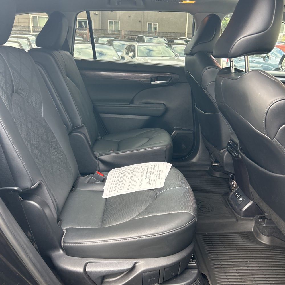 2021 Toyota Highlander Hybrid - Image 56