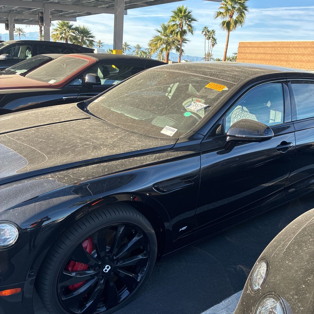 2022 Bentley Flying Spur - Image 25