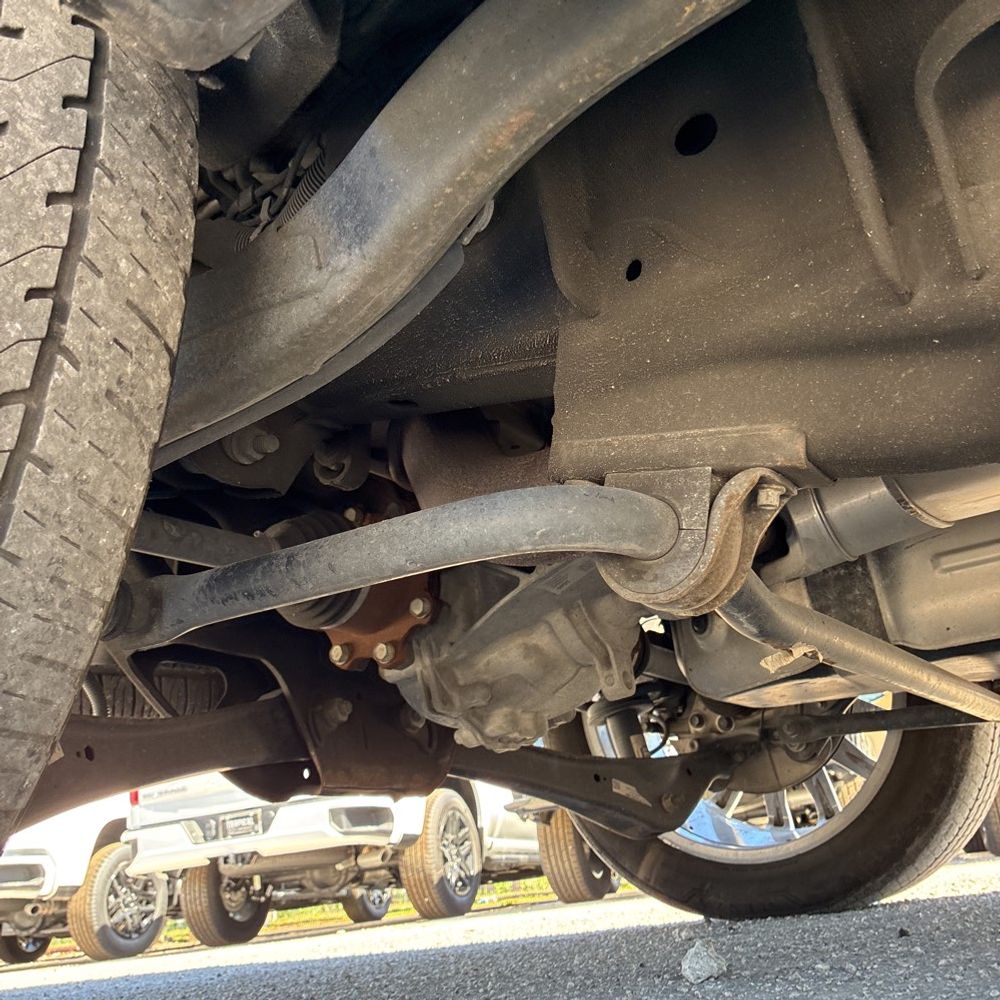 2022 Cadillac Escalade ESV - Image 2