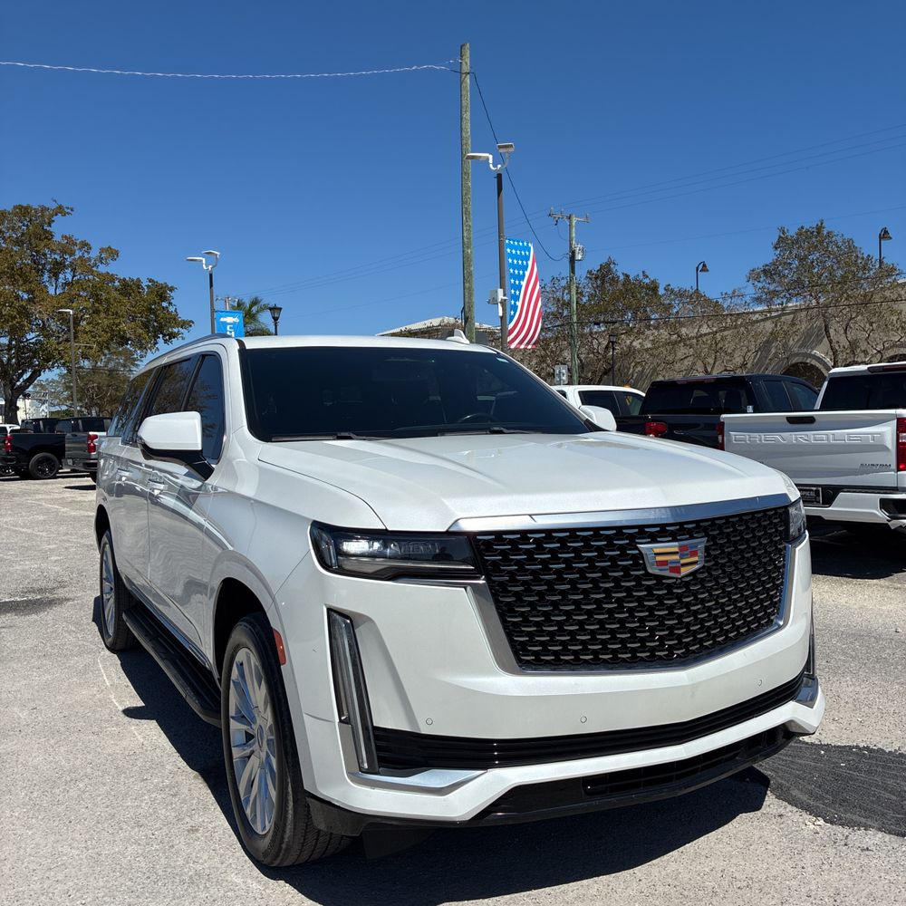 2022 Cadillac Escalade ESV